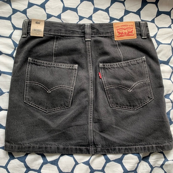 Levis carpenter skirt - Picture 2 of 5